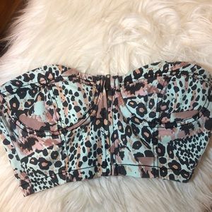 Cheetah zip up crop top